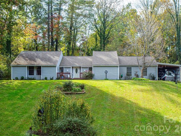 120 Baldmar Road, Hendersonville, NC 28791