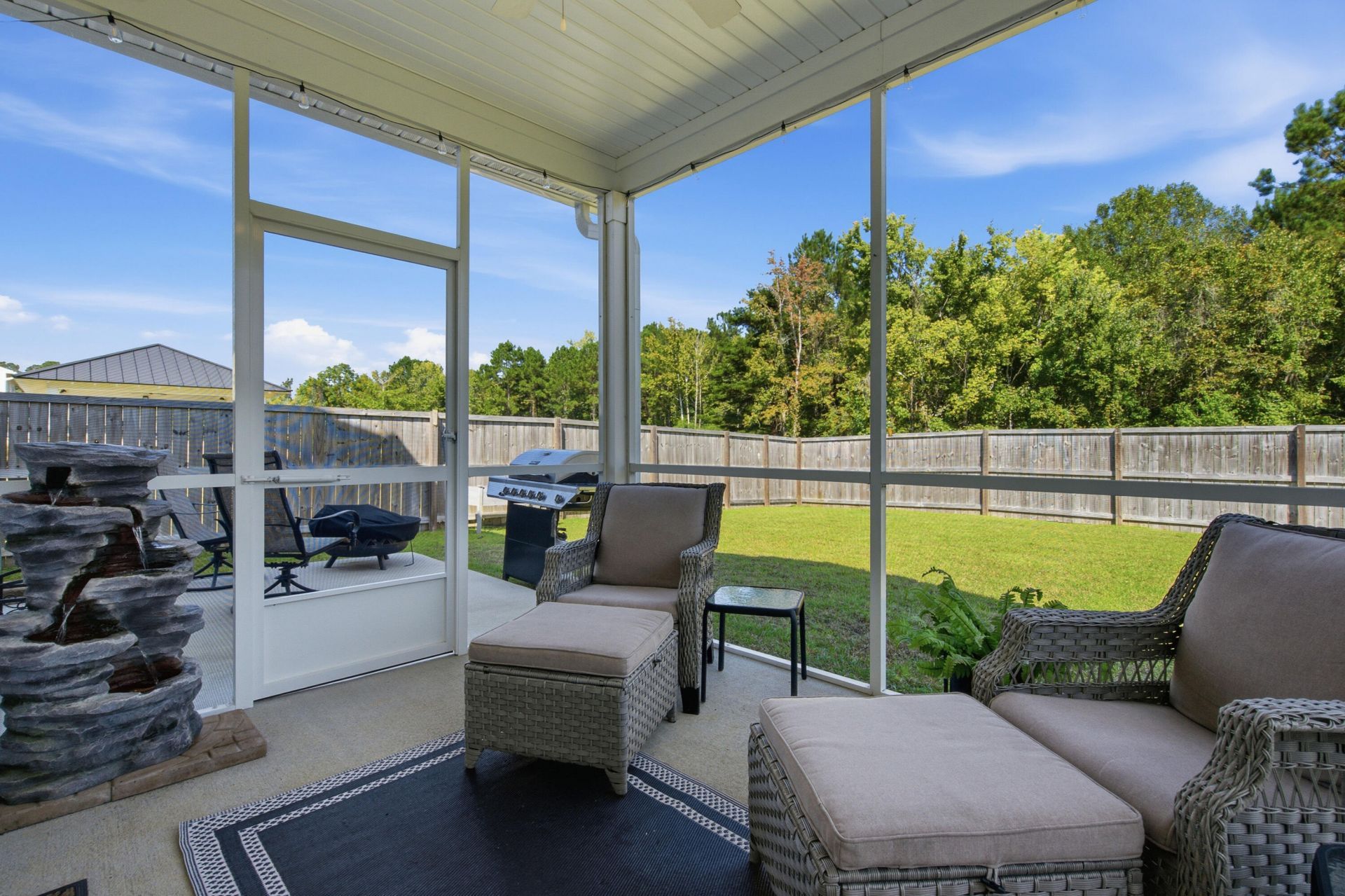 230 Torslanda Lane Photo 44