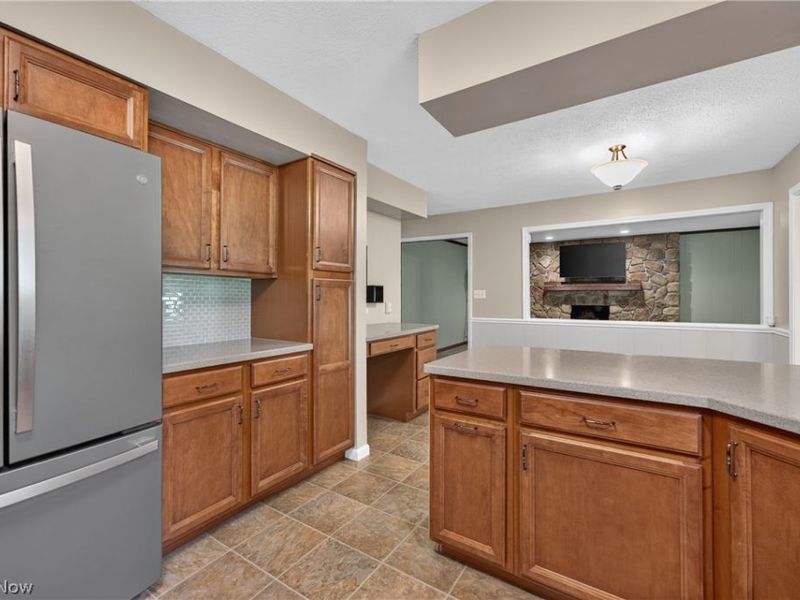 2180 N Revere Road, Akron, OH 44333 Photo 12