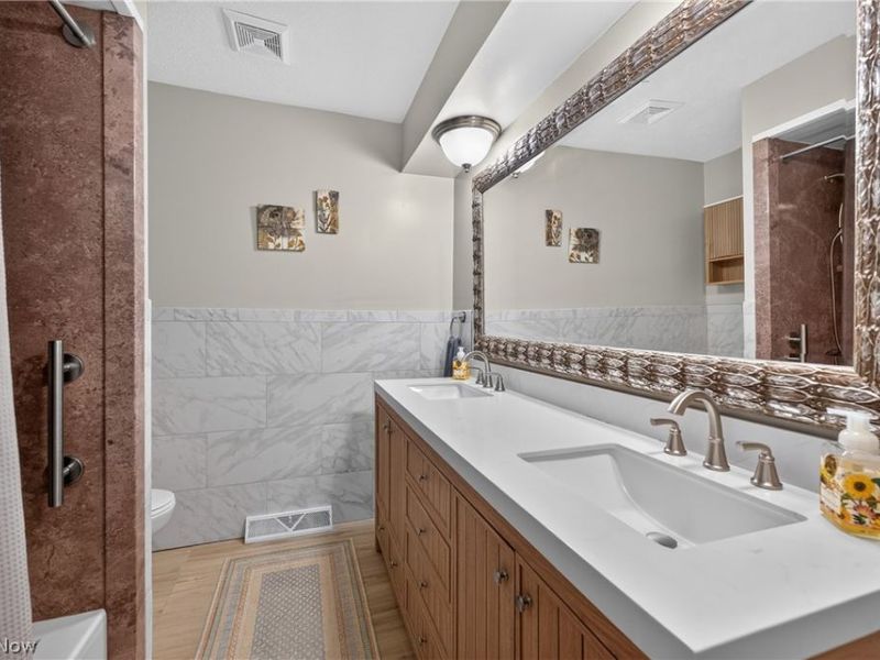 2180 N Revere Road, Akron, OH 44333 Photo 31