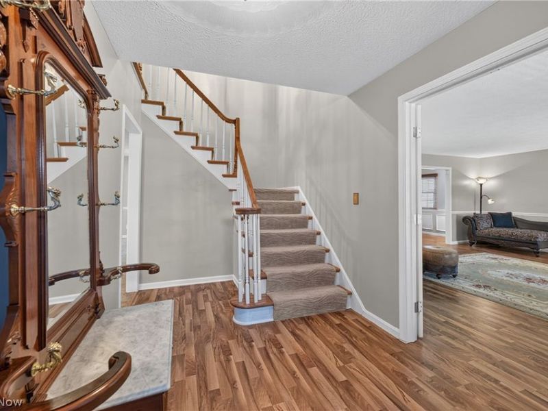 2180 N Revere Road, Akron, OH 44333 Photo 7