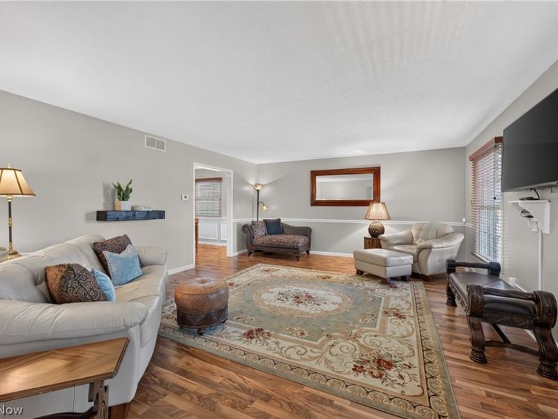 2180 N Revere Road, Akron, OH 44333 Photo 8