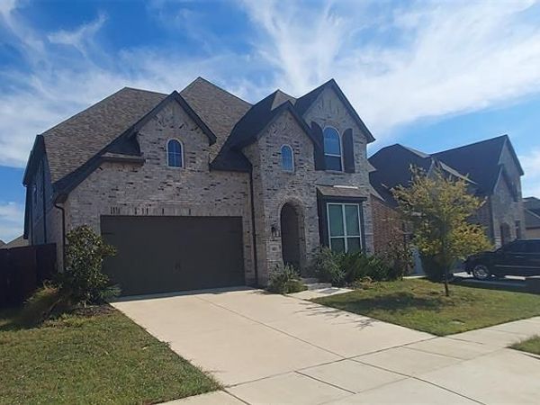 4008 Prickly Pear Avenue, Aubrey, TX 76227