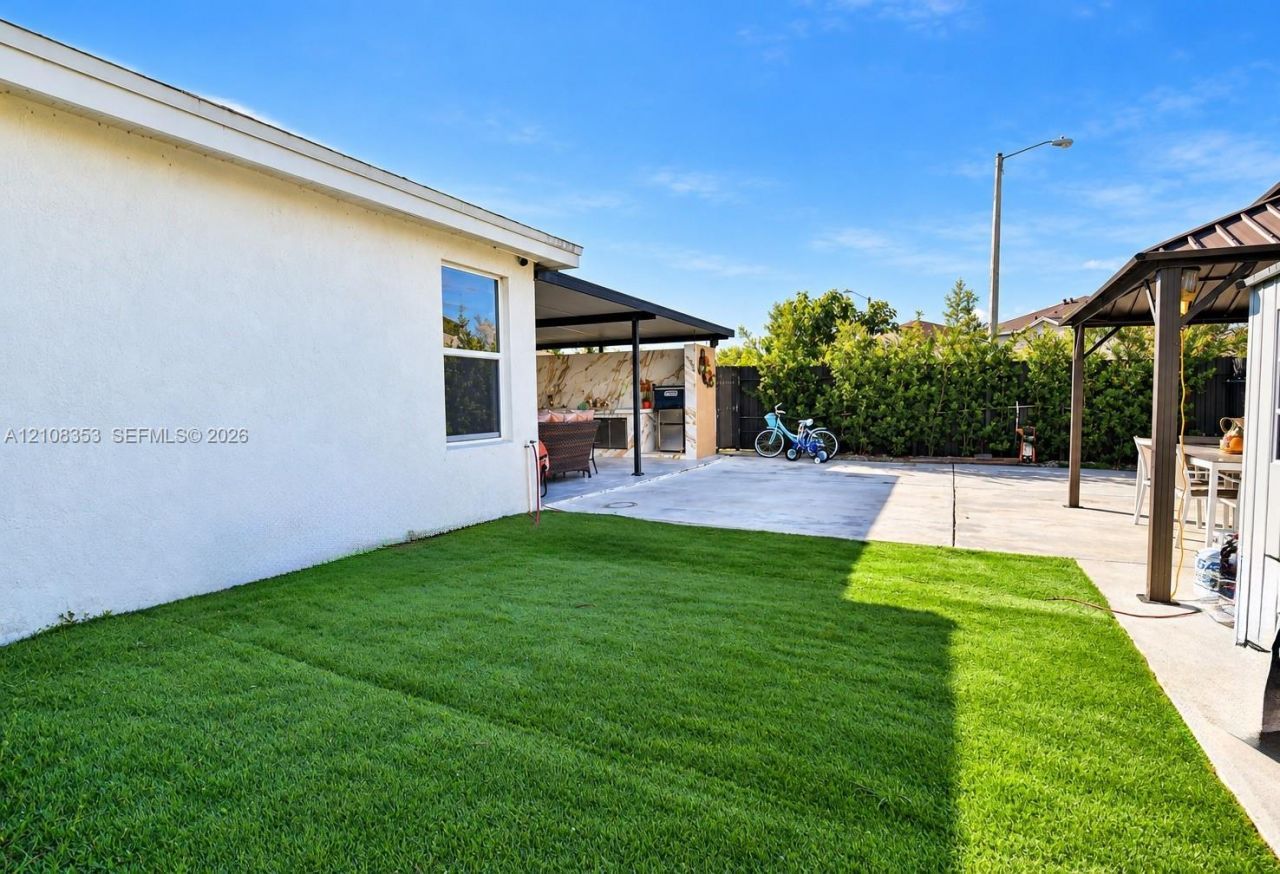 12190 SW 250th Ter, Homestead, FL 33032 Photo