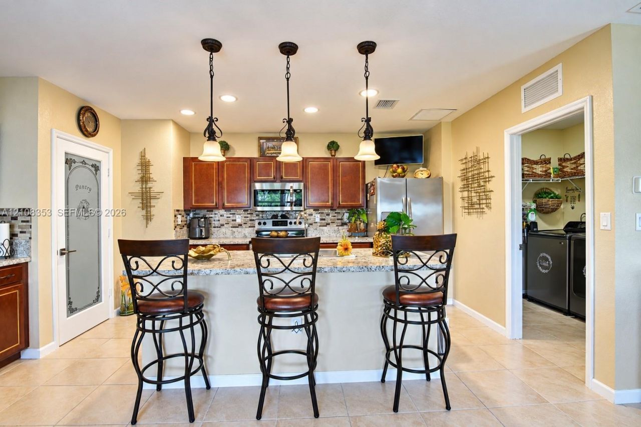 12190 SW 250th Ter, Homestead, FL 33032 Photo