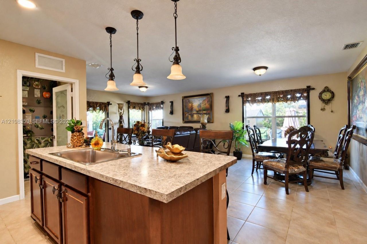 12190 SW 250th Ter, Homestead, FL 33032 Photo