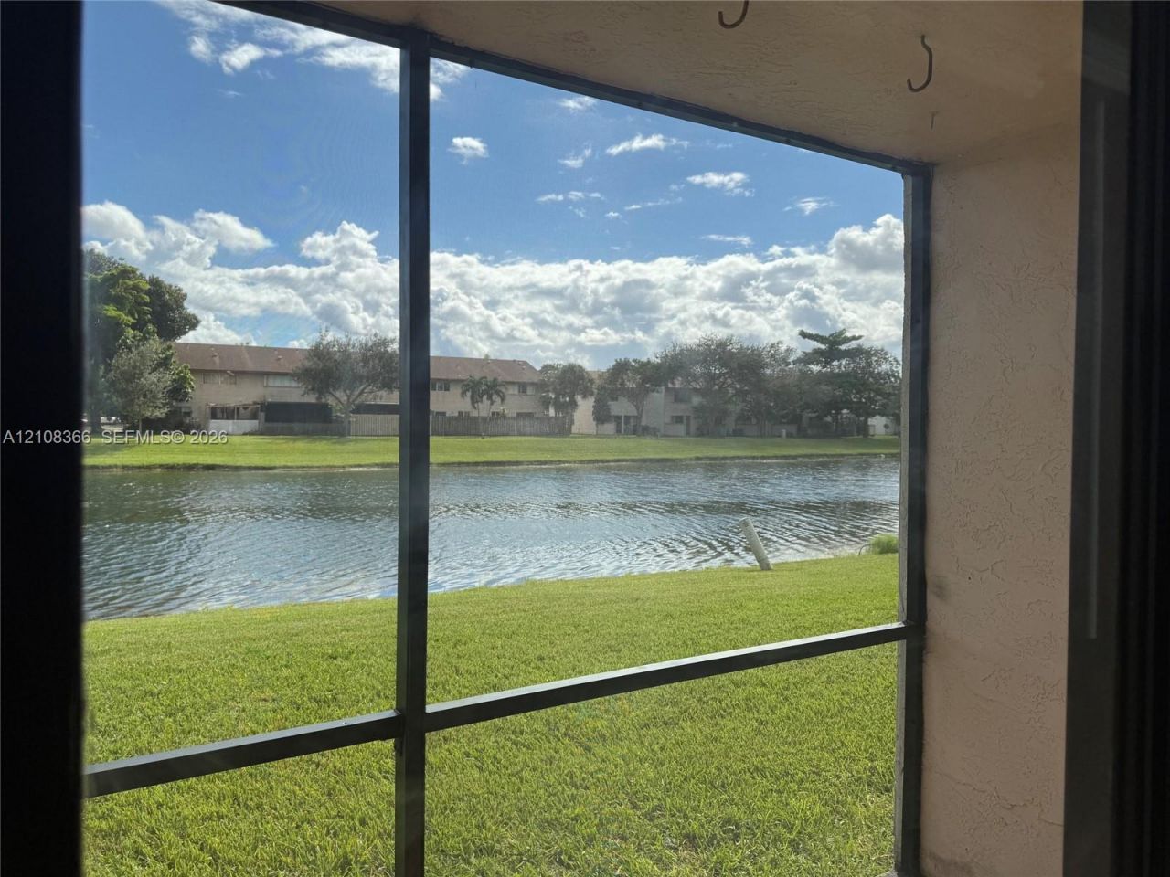 9944 Nob Hill Ct, Unit 9944, Sunrise, FL 33351 Photo