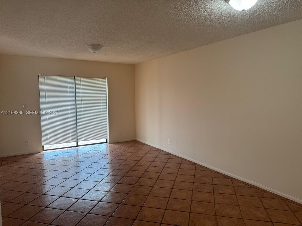 9944 Nob Hill Ct, Unit 9944, Sunrise, FL 33351 Photo