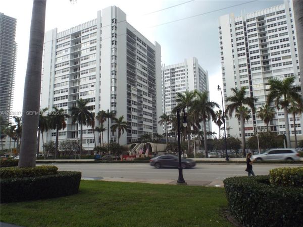 1880 S Ocean Dr, Unit 401, Hallandale Beach, FL 33009
