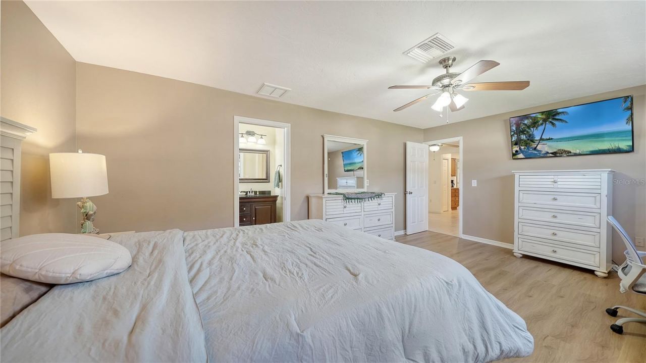 2304 50th Street W, Bradenton, FL 34209 Photo