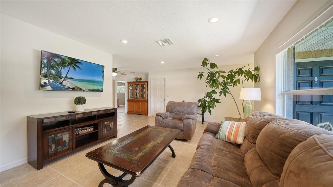 2304 50th Street W, Bradenton, FL 34209 Photo