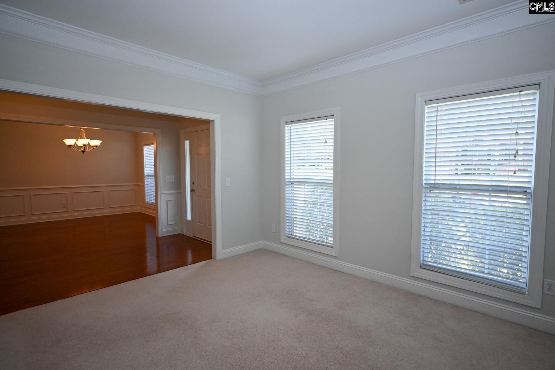 205 Black Walnut Drive  Photo 11