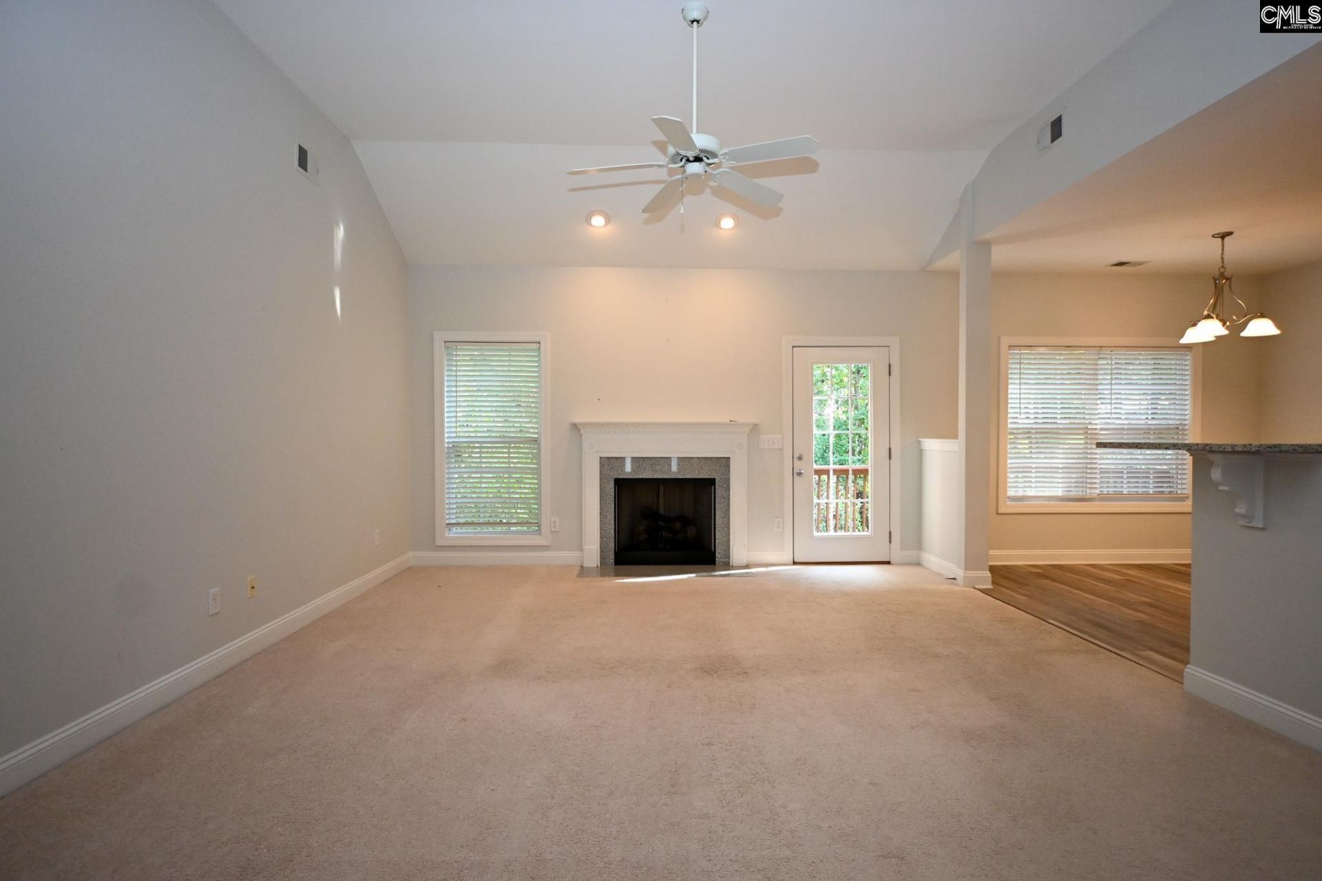 205 Black Walnut Drive  Photo 13