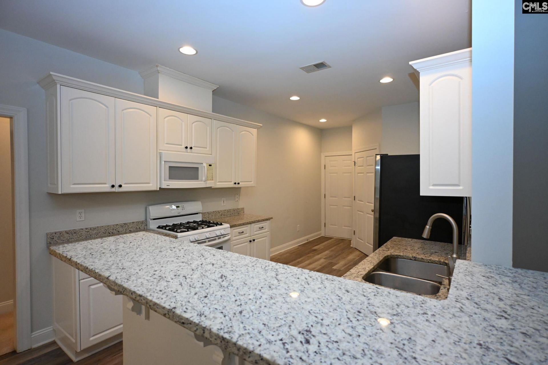 205 Black Walnut Drive  Photo 24
