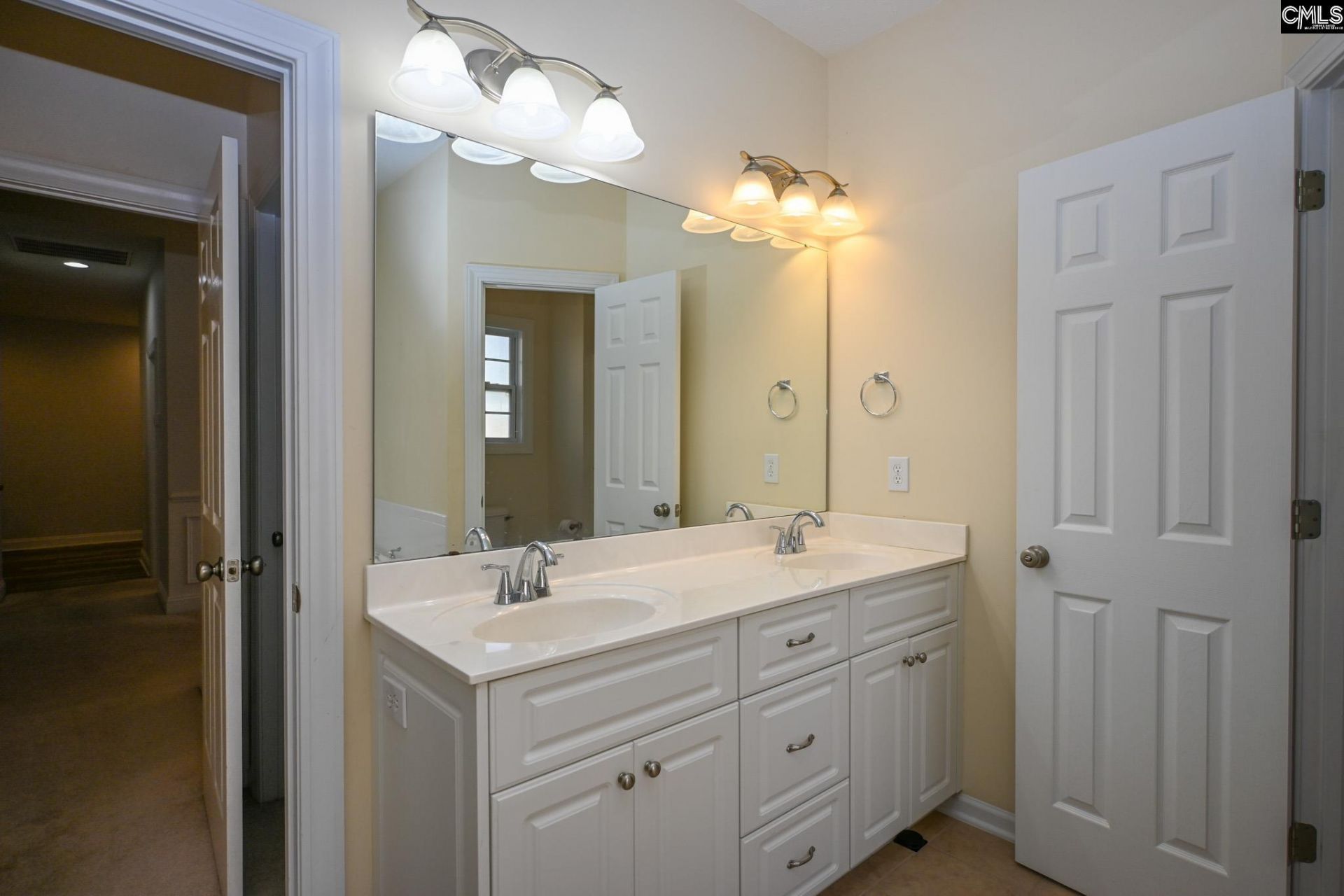 205 Black Walnut Drive  Photo 29