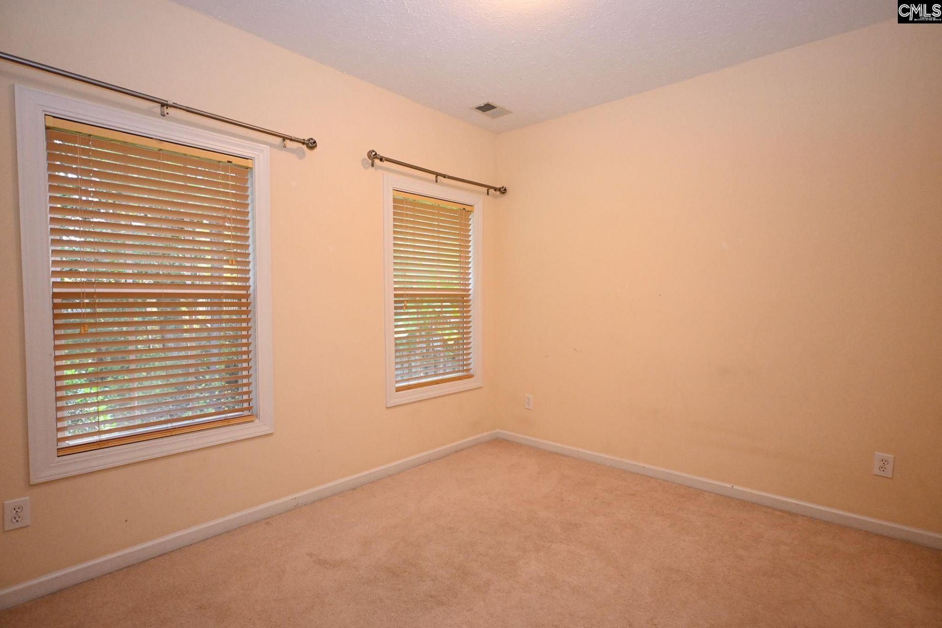 205 Black Walnut Drive  Photo 34