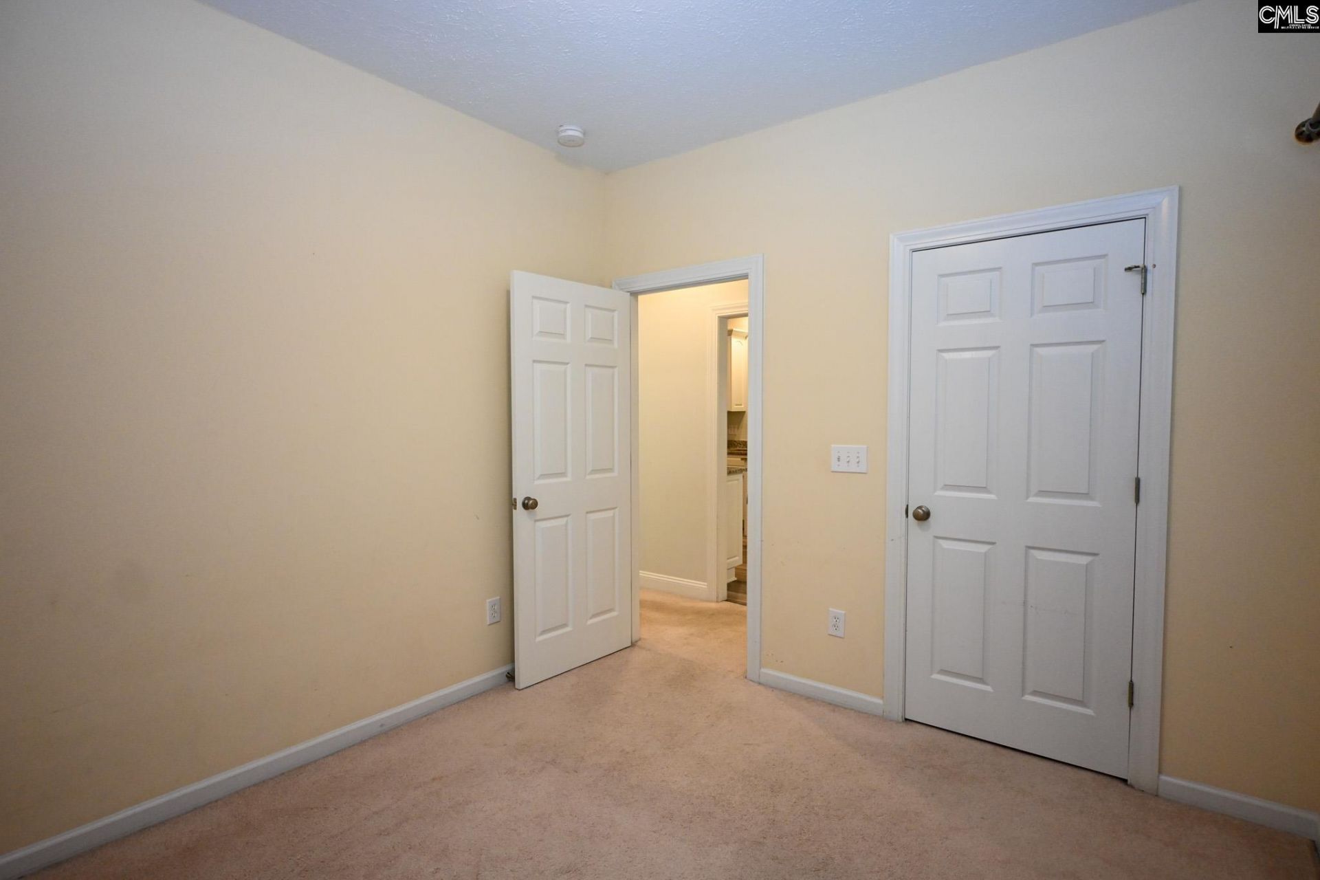 205 Black Walnut Drive  Photo 36