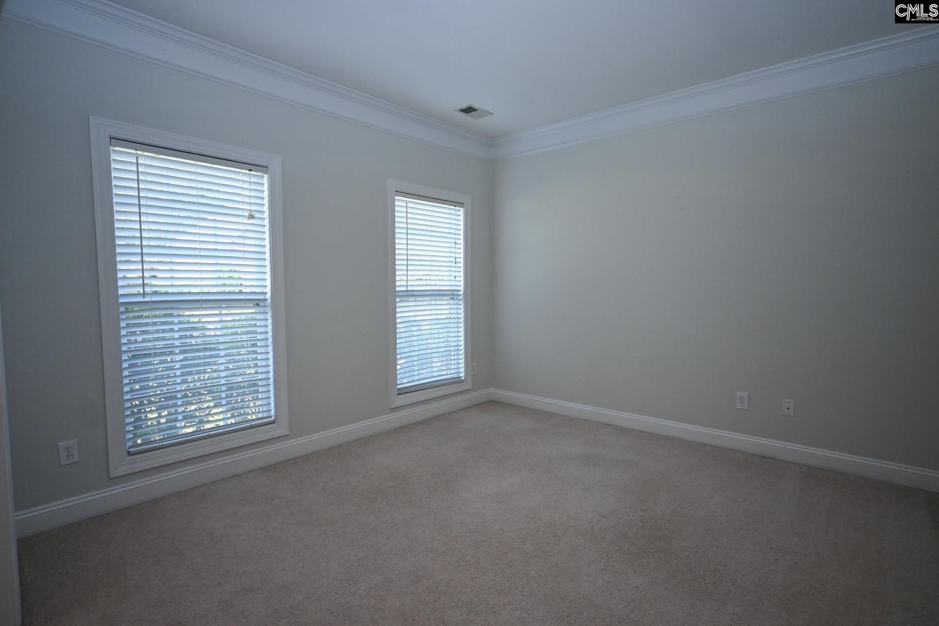 205 Black Walnut Drive  Photo 9