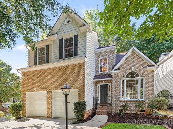 2103 Sablewood Drive , Charlotte, NC 28205