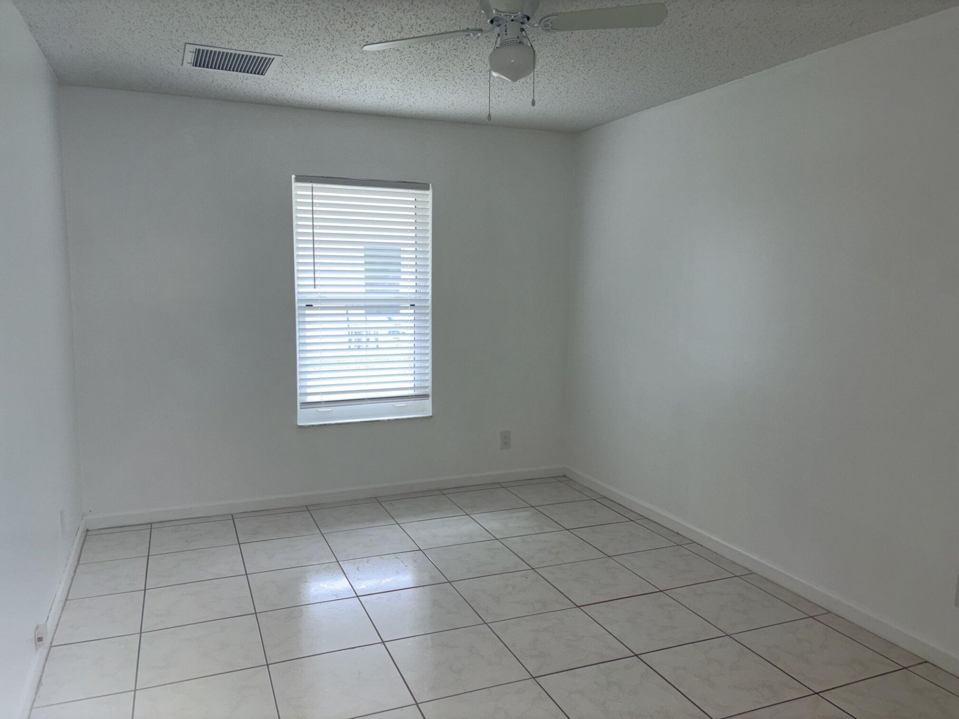 519 Nathan Hale Road, West Palm Beach, FL 33405 Photo