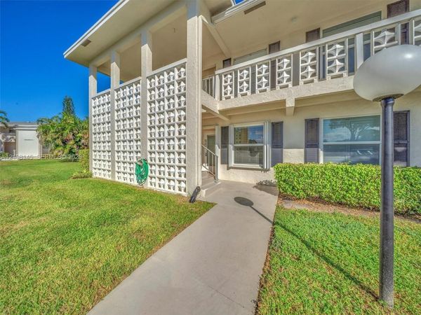 1020 Citrus Way , Unit 101, Delray Beach, FL 33445