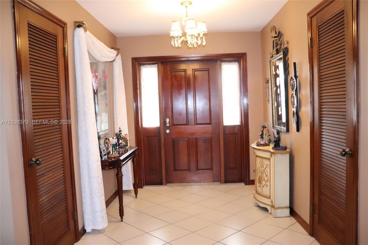 18901 SW 63rd St , Southwest Ranches, FL 33332 Photo