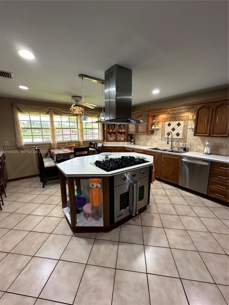 18901 SW 63rd St , Southwest Ranches, FL 33332 Photo