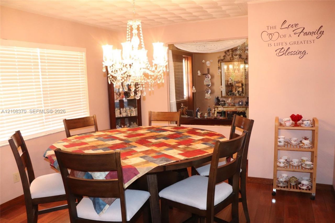 18901 SW 63rd St , Southwest Ranches, FL 33332 Photo