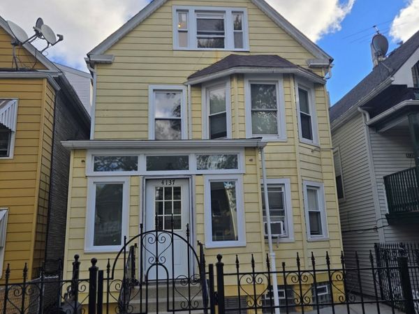 4137 N Bernard Street , Unit 3, Chicago, IL 60618