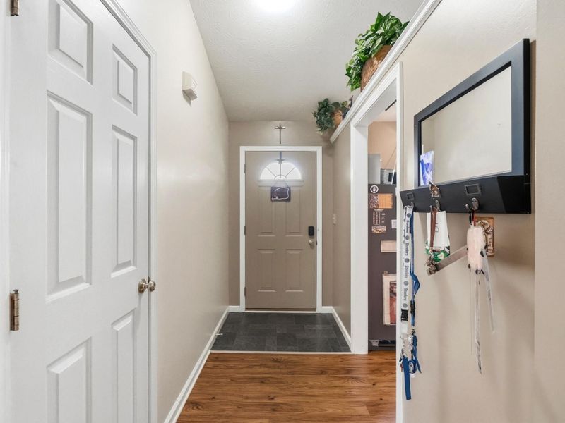6498 Terrace View Court, Dayton, OH 45424 Photo 9