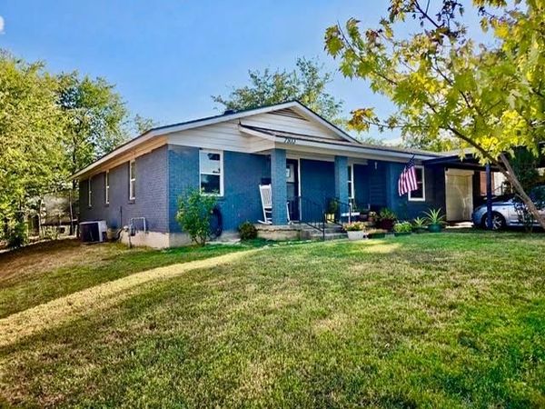 7933 Tumbleweed Trail , White Settlement, TX 76108