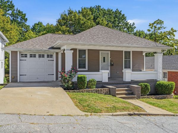 207 JORDAN STREET, Jefferson City, MO 65109