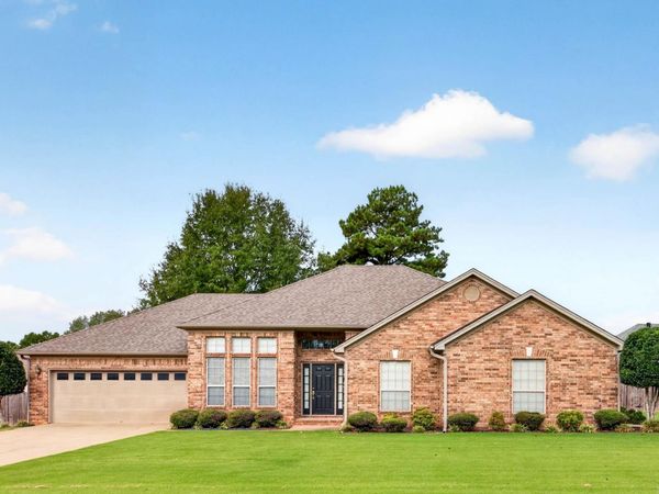 702 Oak View Drive , Cabot, AR 72023