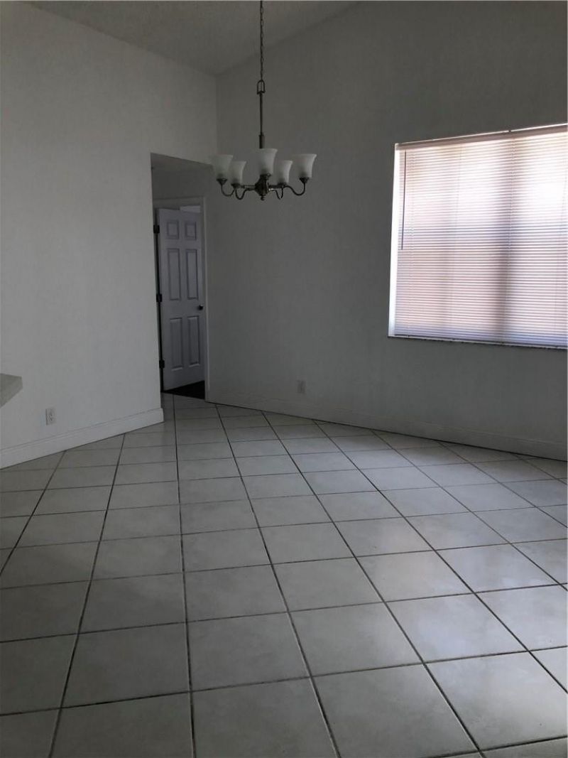887 Savannah Falls Drive, Weston, FL 33327 Photo