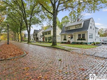 21 Clyde Avenue , Jamestown, NY 14701