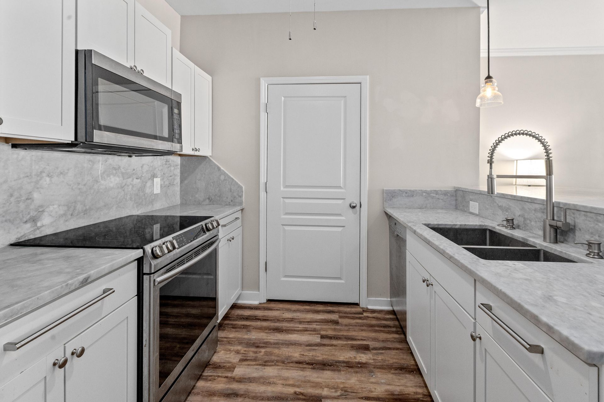 100 Bucksley Lane Photo 15