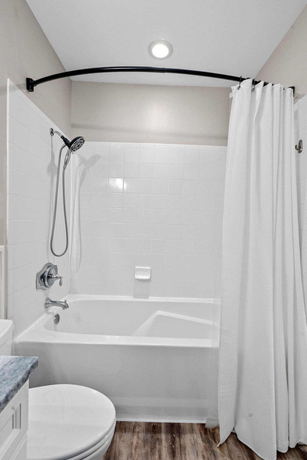 100 Bucksley Lane Photo 23