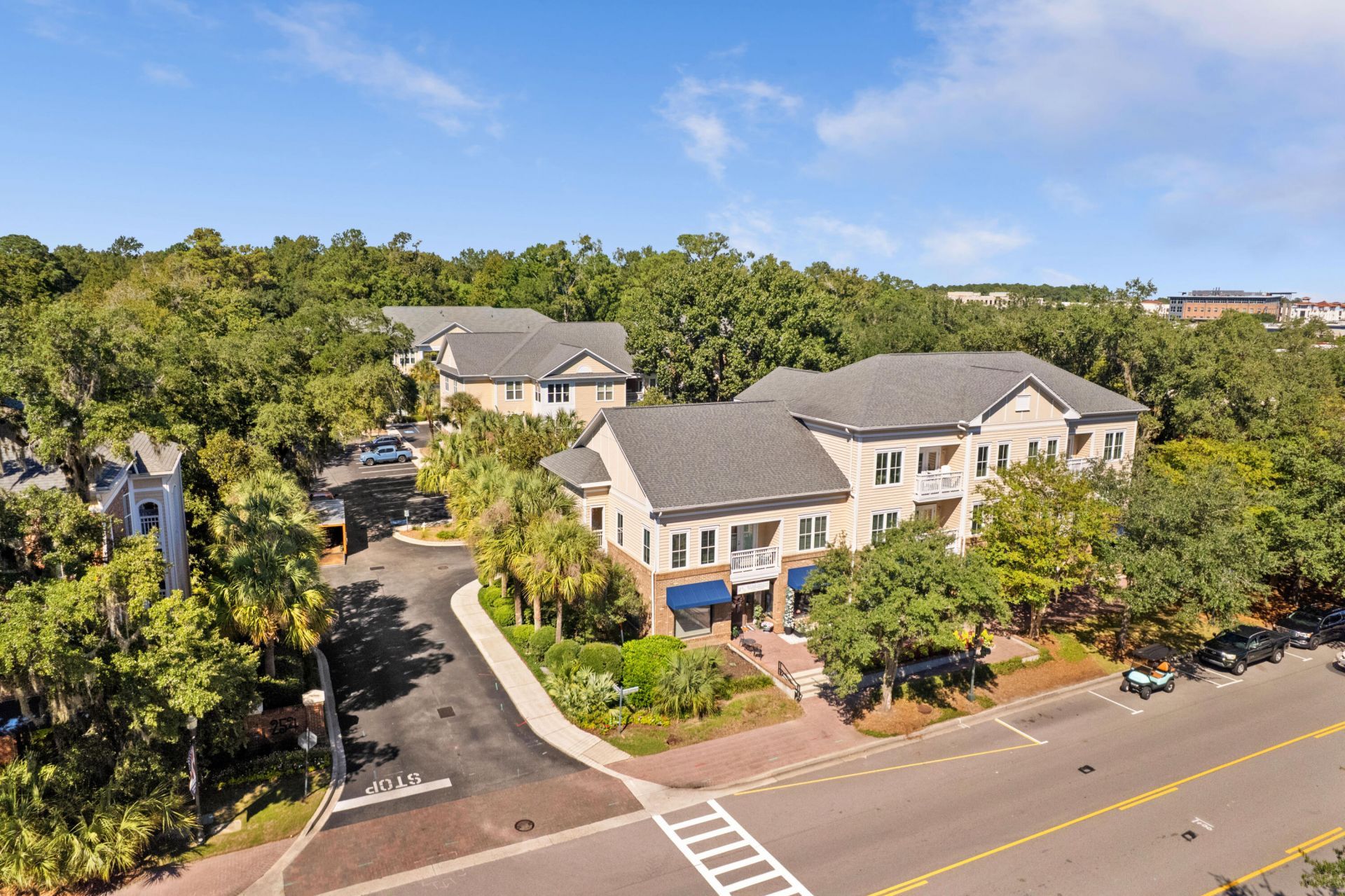100 Bucksley Lane Photo 38