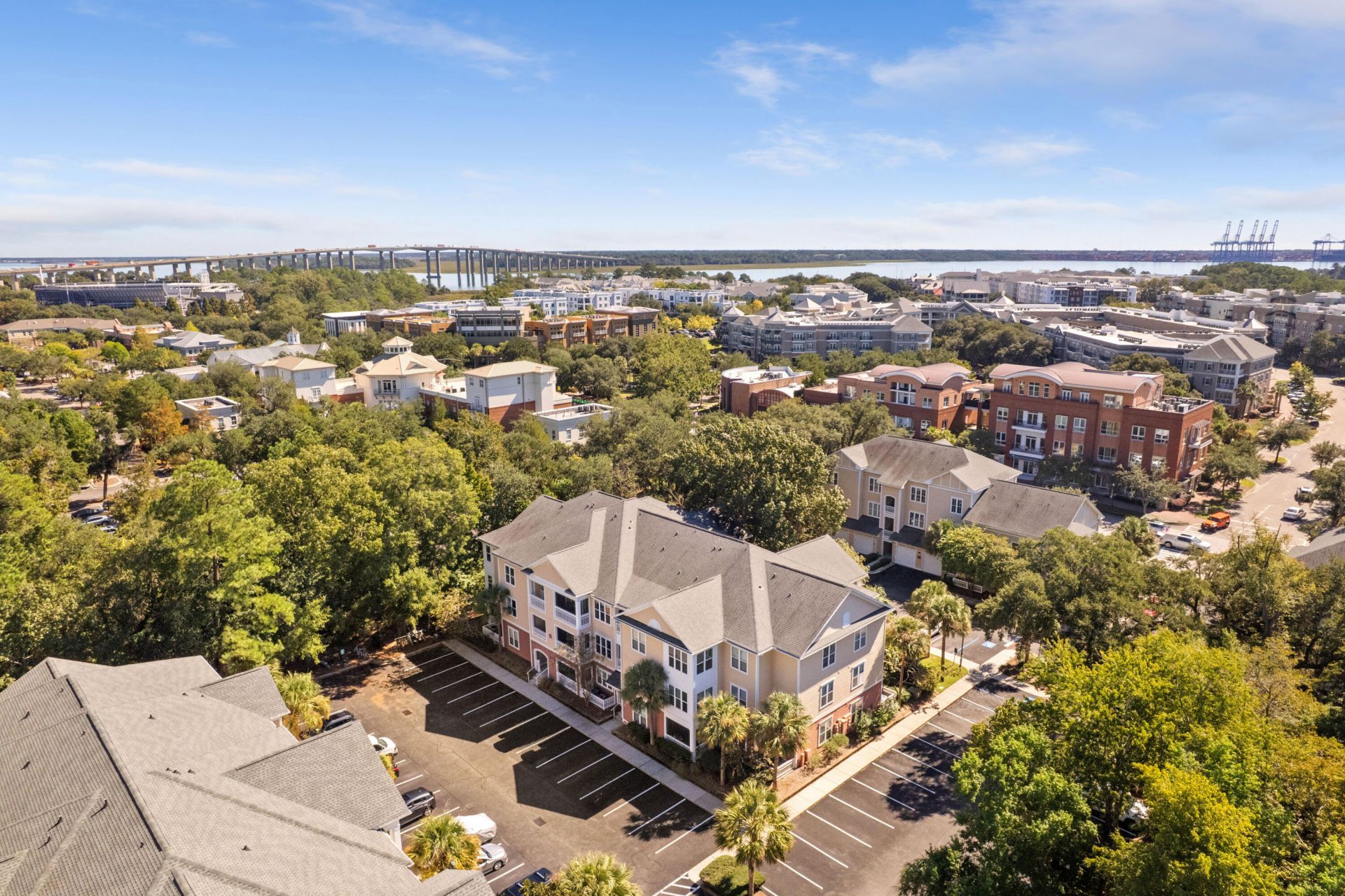 100 Bucksley Lane Photo 41