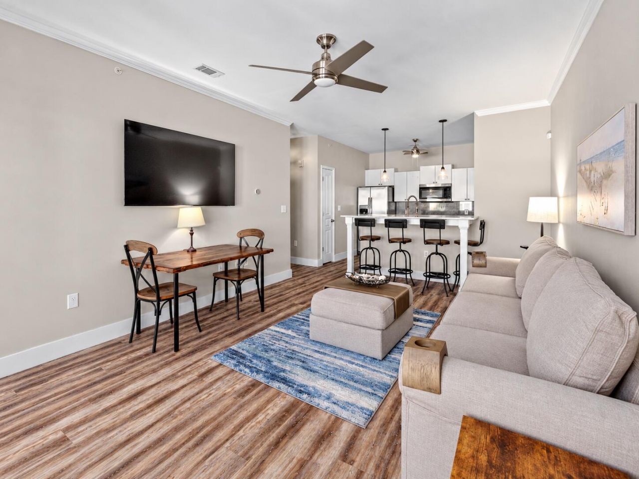 100 Bucksley Lane Photo 6