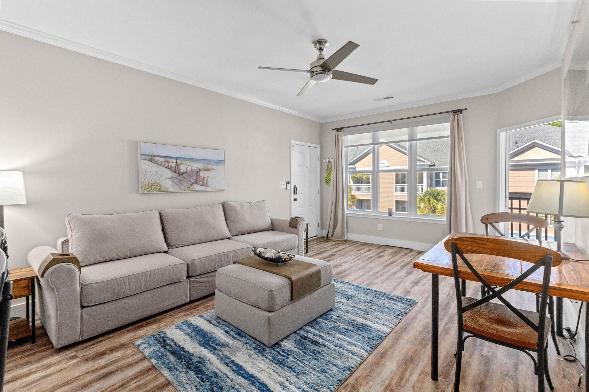 100 Bucksley Lane Photo 8