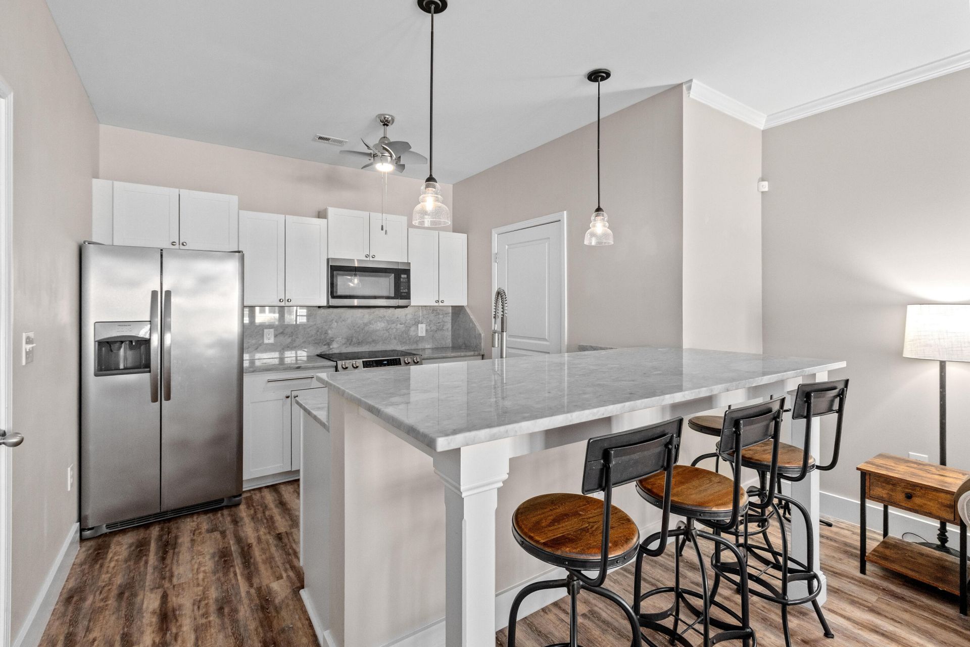 100 Bucksley Lane Photo 9