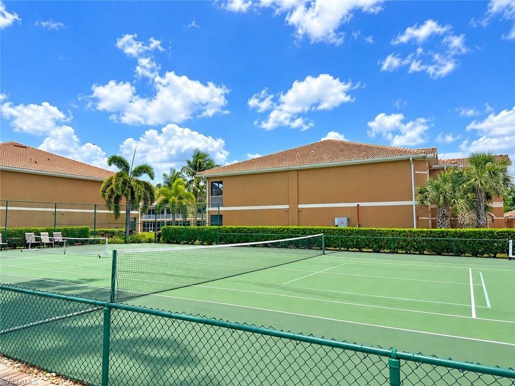 1064 Winding Pines Cir N, Unit 203, Cape Coral, FL 33909 Photo