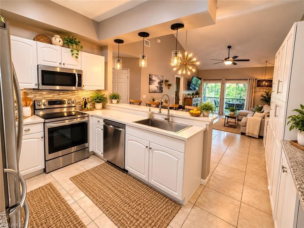 1064 Winding Pines Cir N, Unit 203, Cape Coral, FL 33909 Photo