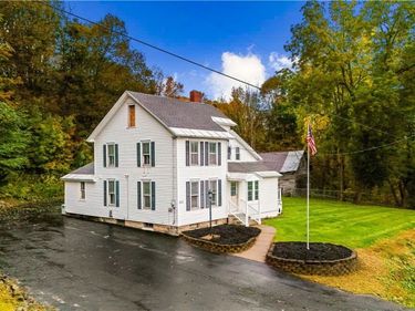 2371 Reservoir Road, Clayville, NY 13322