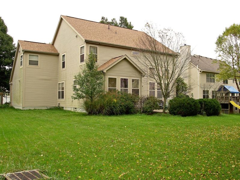 8311 Woodstream Drive NW, Canal Winchester, OH 43110 Photo 4