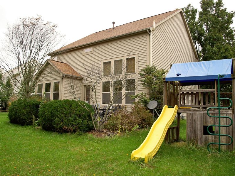 8311 Woodstream Drive NW, Canal Winchester, OH 43110 Photo 5