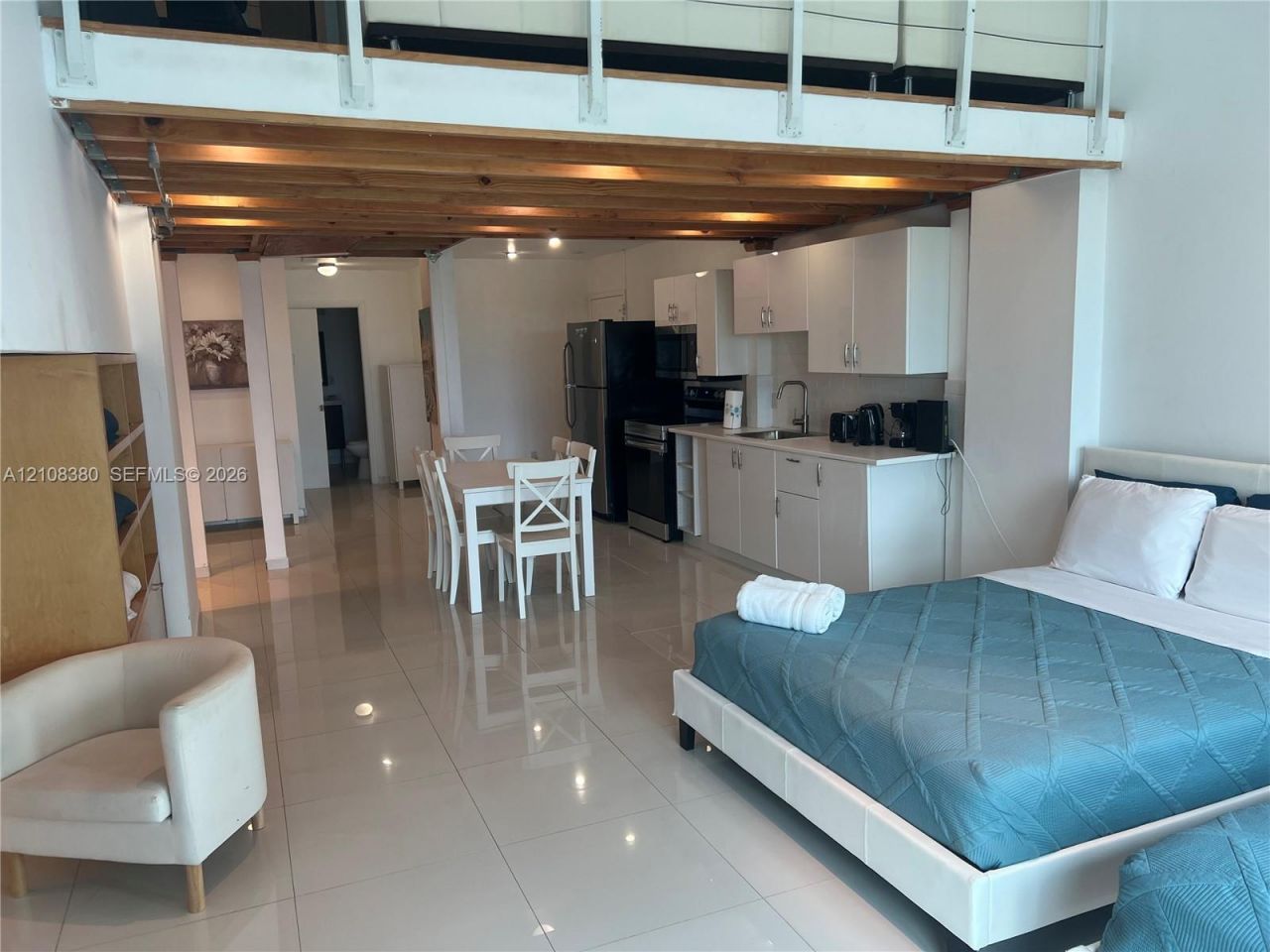 5445 Collins Ave , Unit BAY11, Miami Beach, FL 33140 Photo