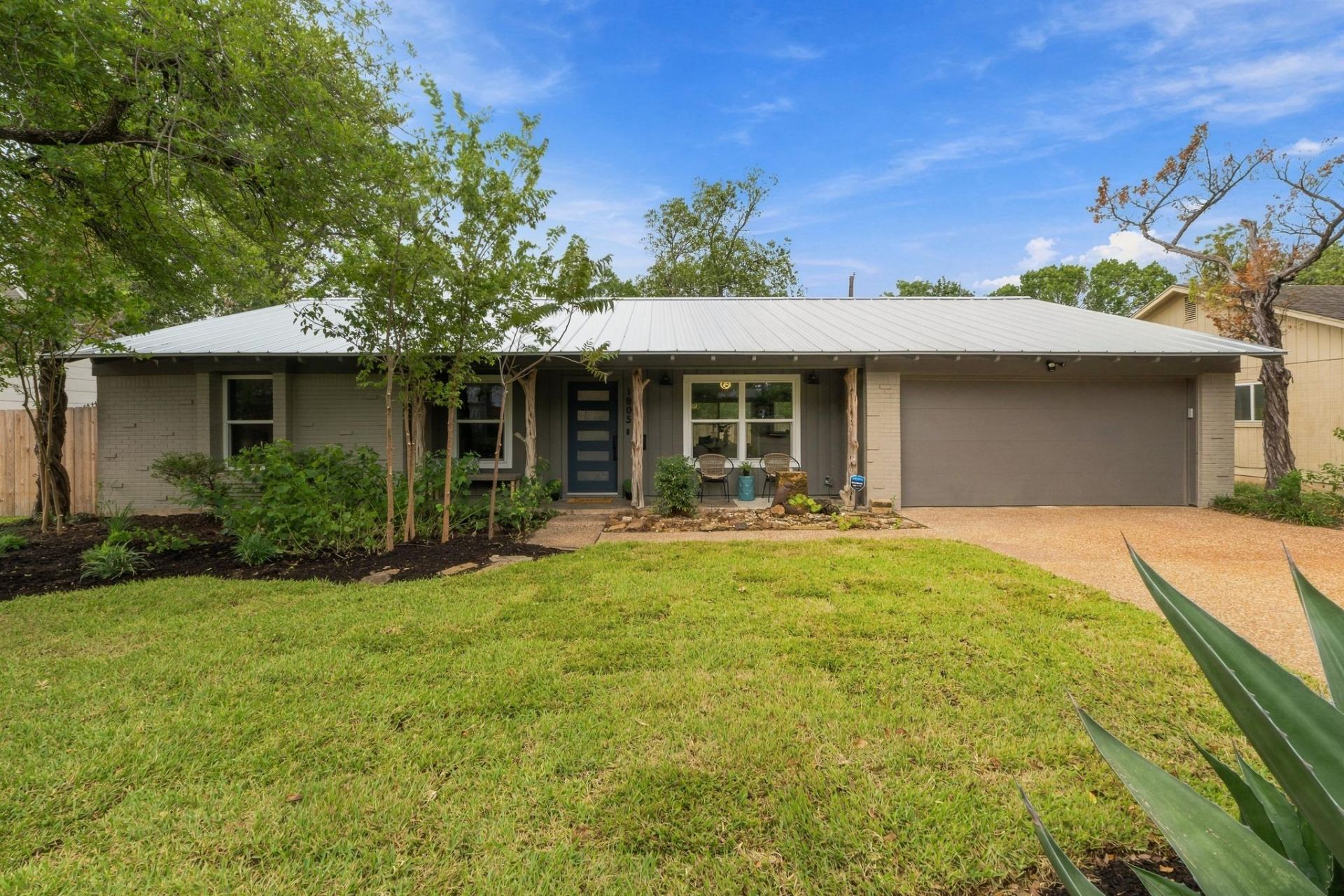 1805 Redlands St, Austin, TX 78757 Main Photo