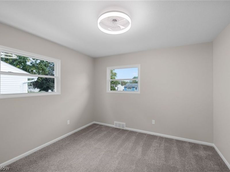 6498 Stonecrest Drive, Brook Park, OH 44142 Photo 14